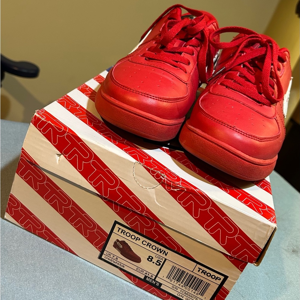 Men's Red Athletic Shoes